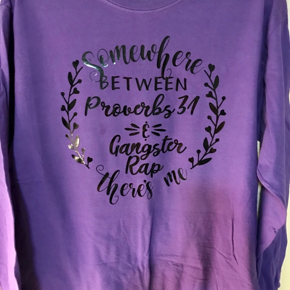 Custom Women’s Graphic Shirts Baseball/Gildan - Picture 2 of 3